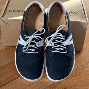 Peeko Street Leather Sneakers